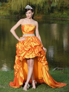 Well-packaged High-Low Taffeta Strapless Lace-up Prom Dress in Orange