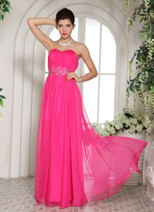 Sweetheart Long Hot Pink Beaded Chiffon Holiday Dresses with Ruching