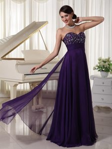 Pretty Dark Purple Sweetheart Long Chiffon Holiday Dress with Beading