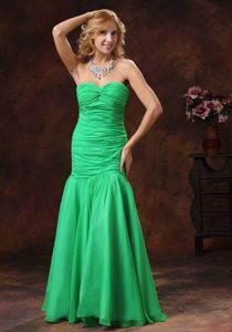 Pretty Green Mermaid Sweetheart Holiday Dress with Ruching for Custom Made