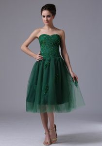 Sweetheart Tea-length Hunter Green Tulle Homecoming Dresses with Appliques