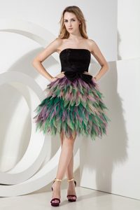Strapless Knee-length Multi-colored Homecoming Cocktail Dresses with Ruffles