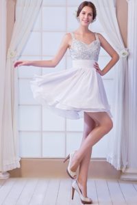 White Straps Mini-length Homecoming Dress with Beading in Chiffon