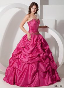 Ball Gown Strapless Cheap Hot Pink Taffeta Quince Dresses with Beading
