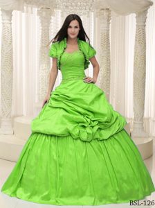 Sweet Spring Green Sweetheart Taffeta Quinceanera Dress with Appliques
