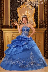 Ball Gown Sweetheart Lovely Sweet 16 Dress with Appliques and beading