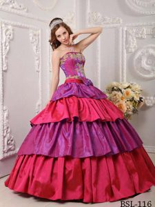 Strapless Taffeta Muti-color Low Price Quince Dresses with Ruffled Layers