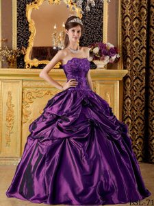 Eggplant Purple Sweetheart Quinces Dress in Taffeta for Wholesale Price