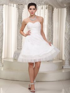 Unique Sweetheart Mini Taffeta Dress for Wedding with Appliques