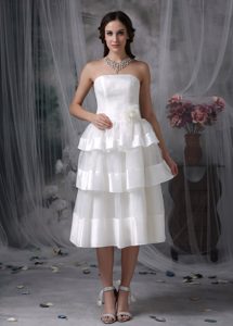 Gorgeous Empire Strapless Wedding Bridal Gown to Tea-length in Organza