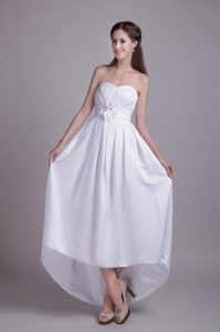Newest White Strapless Ankle-length Taffeta Dress for Brides with Flowers
