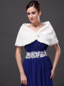 Beautiful Faux Fur Wedding V-Neck Party / Prom / Cocktail Wraps White