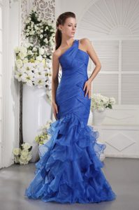 One Shoulder Blue Mermaid Ruched Organza Prom Dress with Ruffles for Less