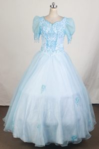 Attractive Light Blue Beaded Long Girl Pageant Dresses with Short Sleeves