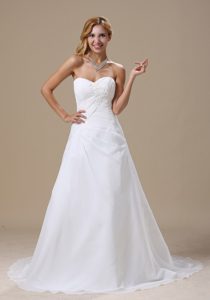 Dramatic Wedding Gowns with Ruched Bodice and Appliques in Chiffon
