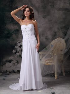 Romantic Column Sweetheart Chiffon Beaded Wedding Dresses with