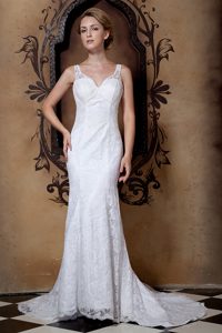 2013 Gorgeous Column V-neck Court Train Lace Beaded Wedding Dress for Brides