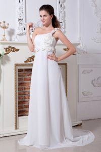 Beautiful One Shoulder Chiffon Wedding Dress with Hand Made Flowers for Cheap