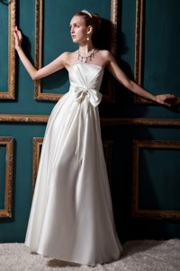 Sweet Column Strapless Taffeta Wedding Dress with Beading and Bows on Sale