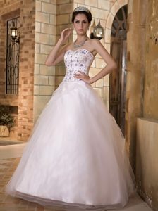 Sweetheart Taffeta and Tulle Wedding Dresses with Embroidery Decorated