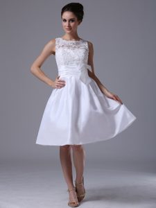 Taffeta Scoop Knee-length Beach Wedding Dress with Bowknot on Sale