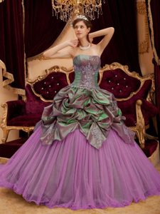 Flirty Strapless Lace-up Quinceanera Dress in Taffeta and Tulle with Beads