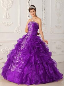 Ball Gown Strapless Sweet Sixteen Dresses in Satin and Organza in Purple