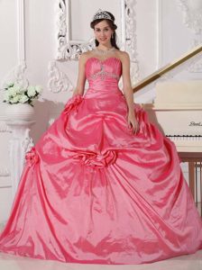 Well-packaged Red Sweetheart Beading Quinceanera Dresses with Flowers