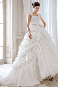 Low Price Straps Wedding Reception Dresses with Beading and Appliques