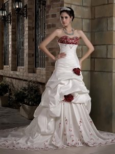 Sweetheart Taffeta Informal Wedding Dress with Embroidery on Sale