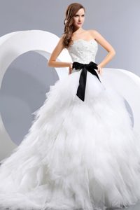 Taffeta and Tulle Sweet Appliqued Bow Wedding Dress with Chapel Train