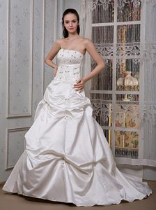 Custom Made Strapless Court Train Taffeta Wedding Dresses with Beading