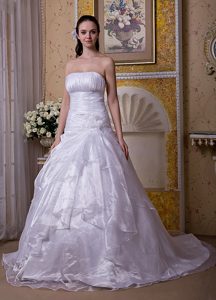 Fabulous Court Train Taffeta and Organza Wedding Dresses with Strapless