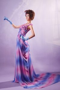 Ombre Color Scoop Court Train Prom Maxi Dress with Appliques in Chiffon