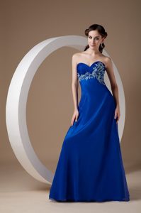 Cheap Royal Blue Empire Chiffon Sweetheart Prom Outfits with Appliques