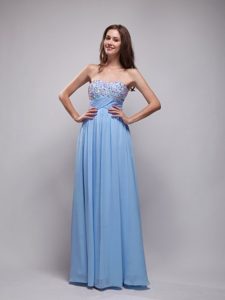 Discount Baby Blue Empire Strapless Prom Outfits in Chiffon with Beading