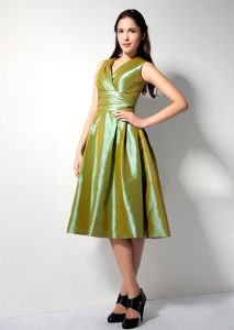 2015 The Brand New Style V-neck Tea-length Olive Green Maid of Honor Dress
