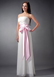 Strapless Long White Chiffon Ruched Bridesmaid Dresses with Pink Sash
