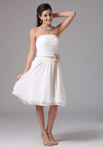 White Strapless Knee-length Ruched Chic Bridesmaid Dress with Sash and Flower