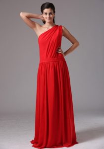 Most Popular One Shoulder Ruched Red Chiffon Bridesmaid Dresses