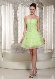 Classical Sweetheart Lace-up Yellow Green Beaded Dresses for a Nightclub