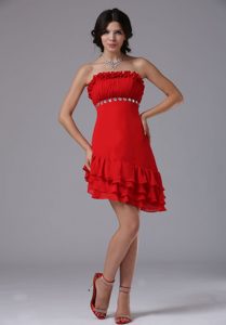 Attractive Strapless Asymmetrical Ruched Celebrity Nightclub Dress in Red