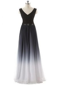 Chic Black Sleeveless Floor Length Belt Lace Up Prom Gown