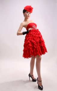 Red Beading Chiffon Red Strapless Knee-length Party Dress on Promotion