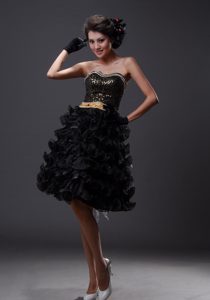 Beaded Knee-length Black Popular Style Party Dress with Ruffled Layers on Sale