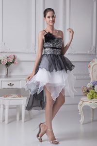 Black and White Single Flower Decorated Party Dress with Ruffles and Sequins