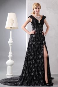 Black V-neck Cheap Beaded Lace Prom Dresses with Chapel Train