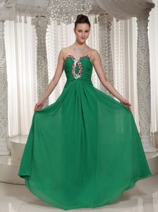 New Arrival Green Sweetheart Chiffon Prom Dress with Ruching and Beading