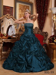 Navy Blue Quinceanera Dresses in Taffeta with Beading