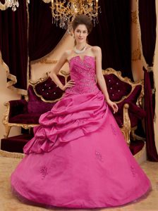 Fuchsia Taffeta and Tulle Quinceaneras Dresses with Appliques